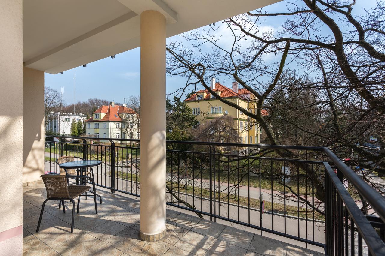 Olymp 114 I 120 Z Basenem, Sauna I Jacuzzi W Cenie *