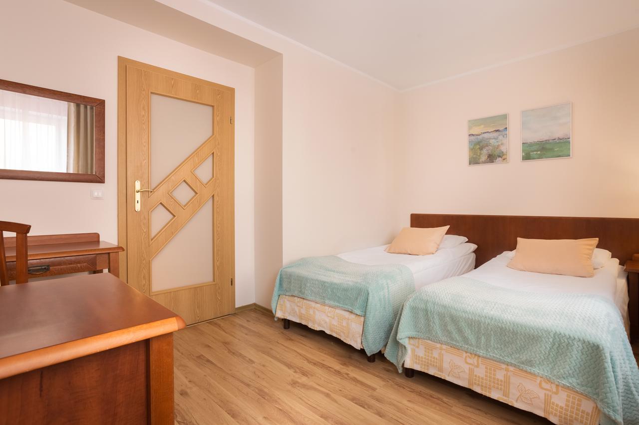 Olymp 114 I 120 Z Basenem, Sauna I Jacuzzi W Cenie *