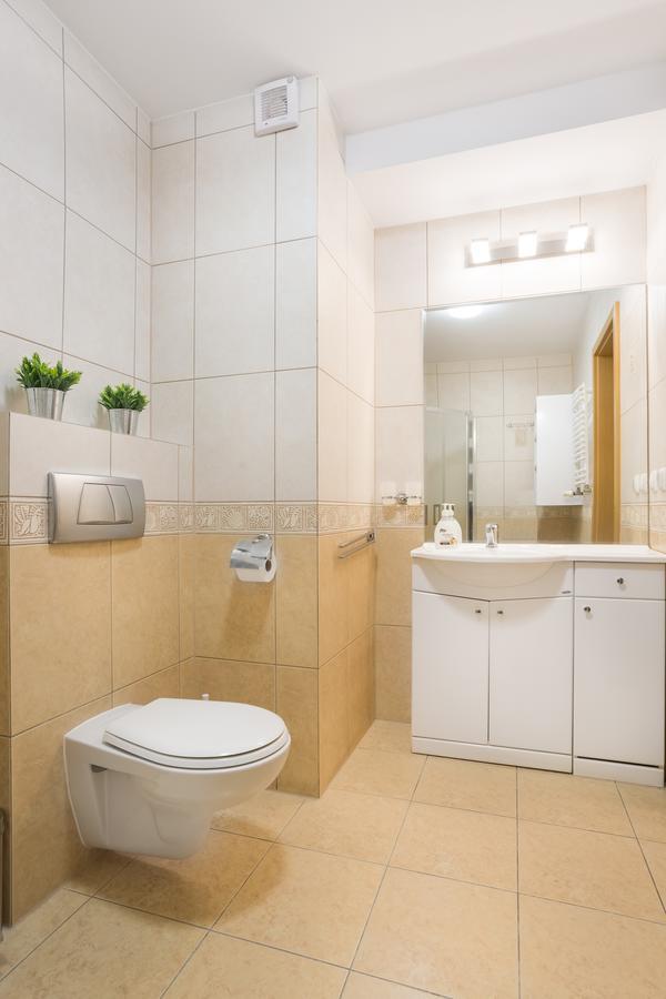 Olymp 114 I 120 Z Basenem, Sauna I Jacuzzi W Cenie Kolobrzeg